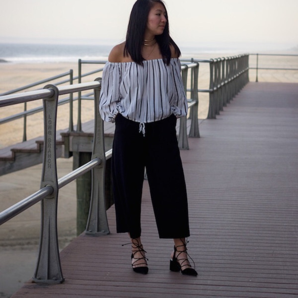 Zara black on black striped cropped wide leg pants
